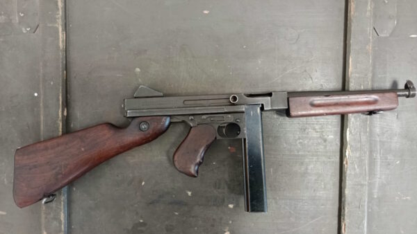 Thompson M1A1 ráže .45 Auto Semi auto