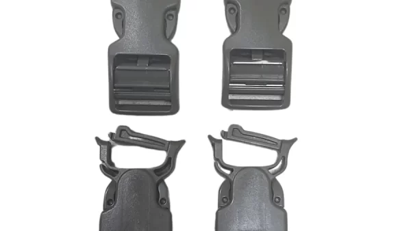 Replacement connecting buckles for the Fast Operated 15L Backpack